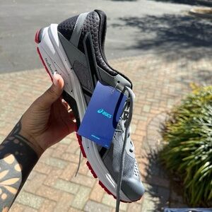 ASICS Gray and Black Running Shoes